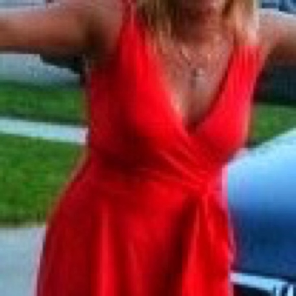 VS moda international red wrap dress - Picture 6 of 6